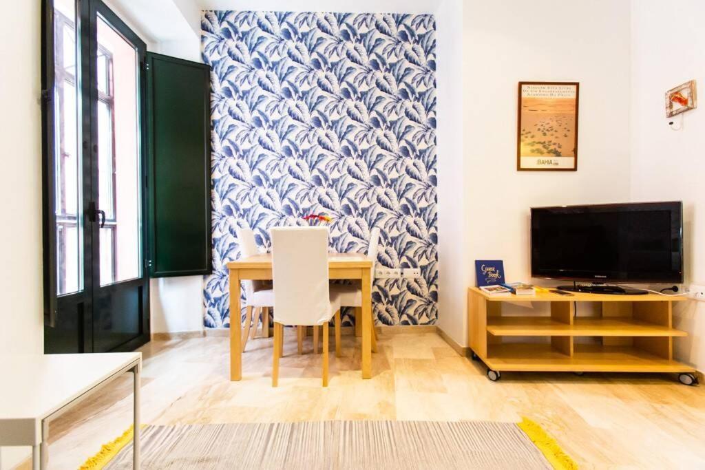 Cheap & Chic In The Center Of Appartamento